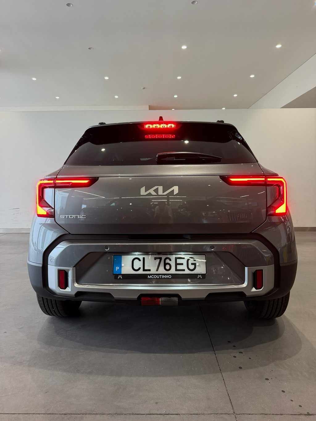 kia-stonic-2026-gasolina-998cc
