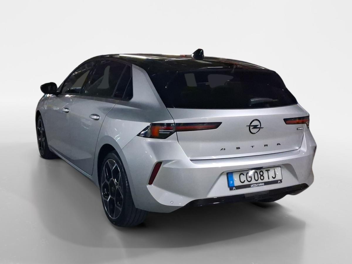 opel-astra-2026-gasolina-1199cc