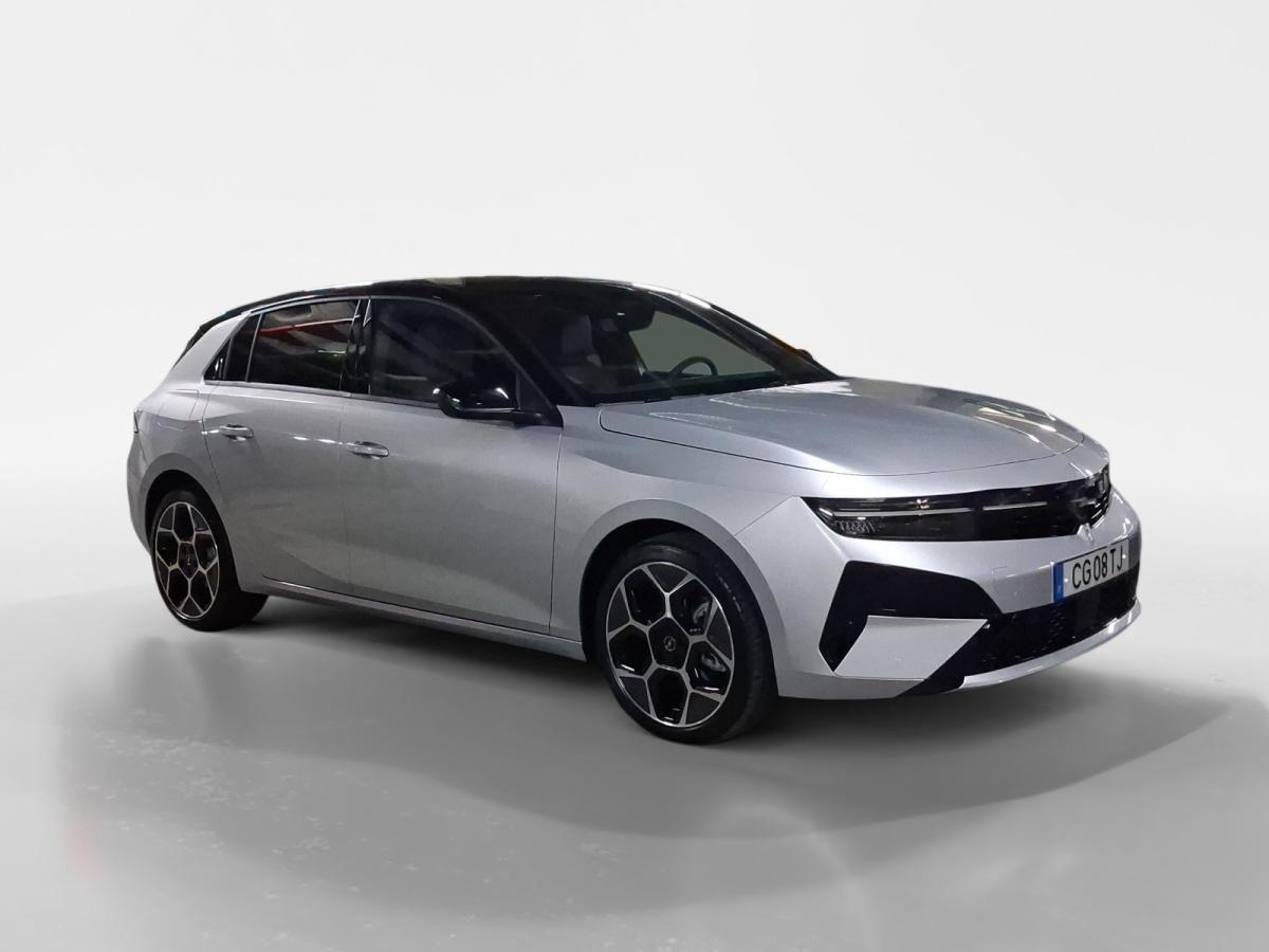 opel-astra-2026-gasolina-1199cc