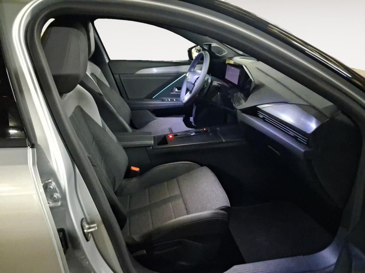 opel-astra-2026-gasolina-1199cc