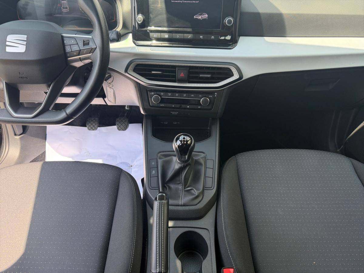 seat-ibiza-2024-gasolina-999cc