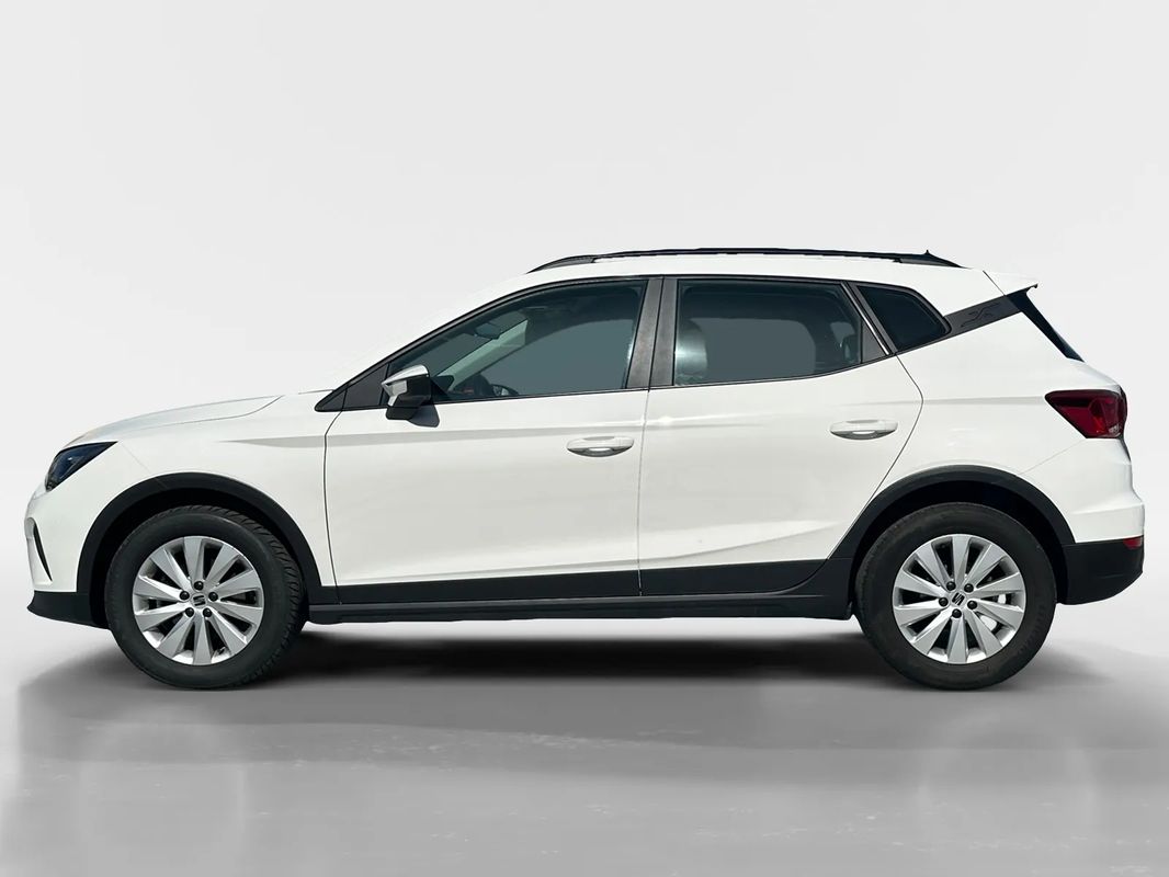seat-arona-2023-gasolina-999cc