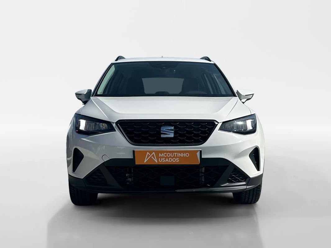 seat-arona-2023-gasolina-999cc