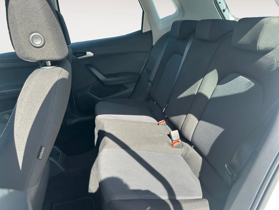 seat-arona-2023-gasolina-999cc