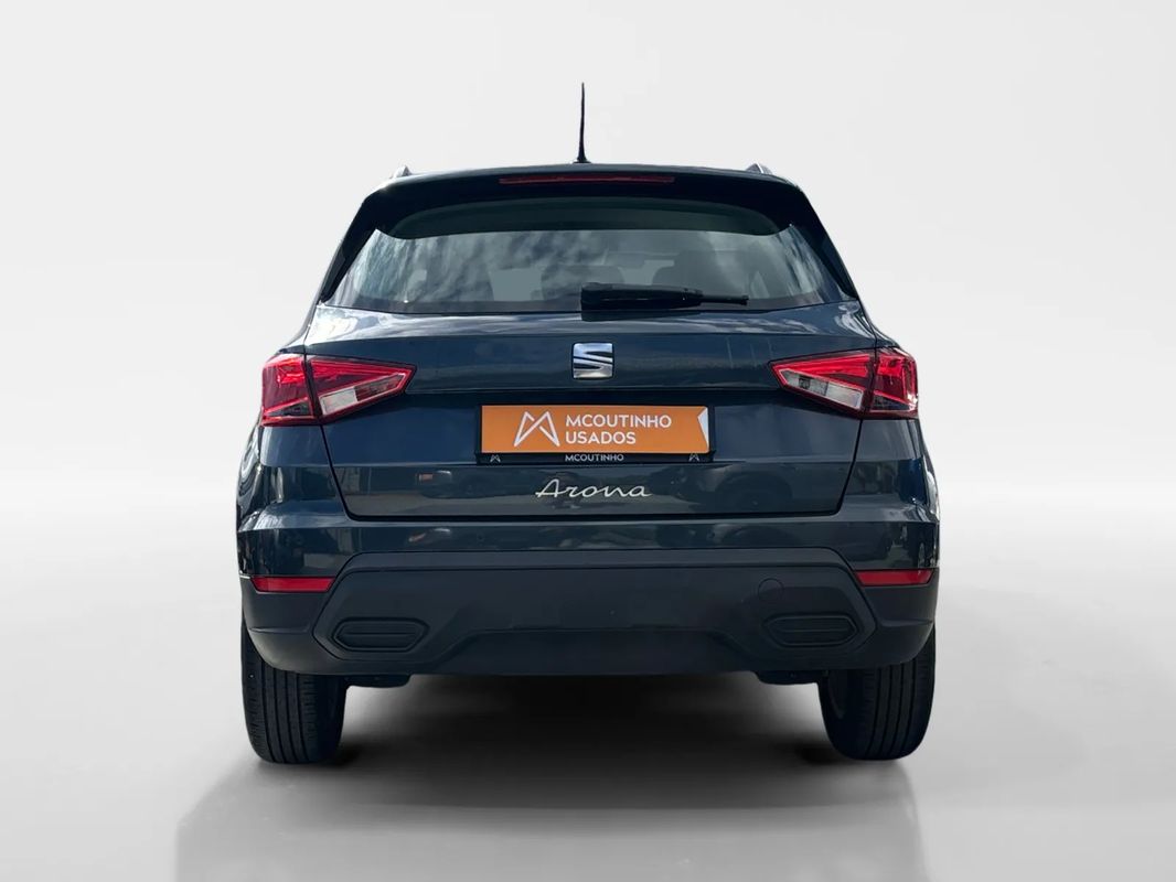 seat-arona-2023-gasolina-999cc