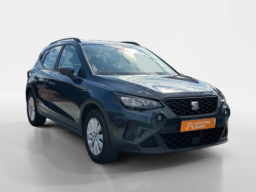 seat-arona-2023-gasolina-999cc