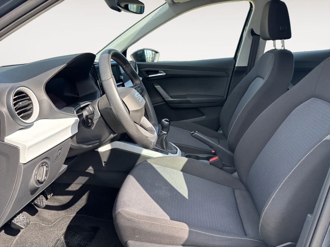 seat-arona-2023-gasolina-999cc