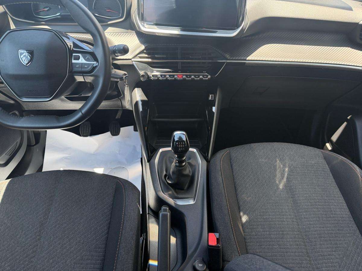 peugeot-2008-2025-gasolina-1199cc