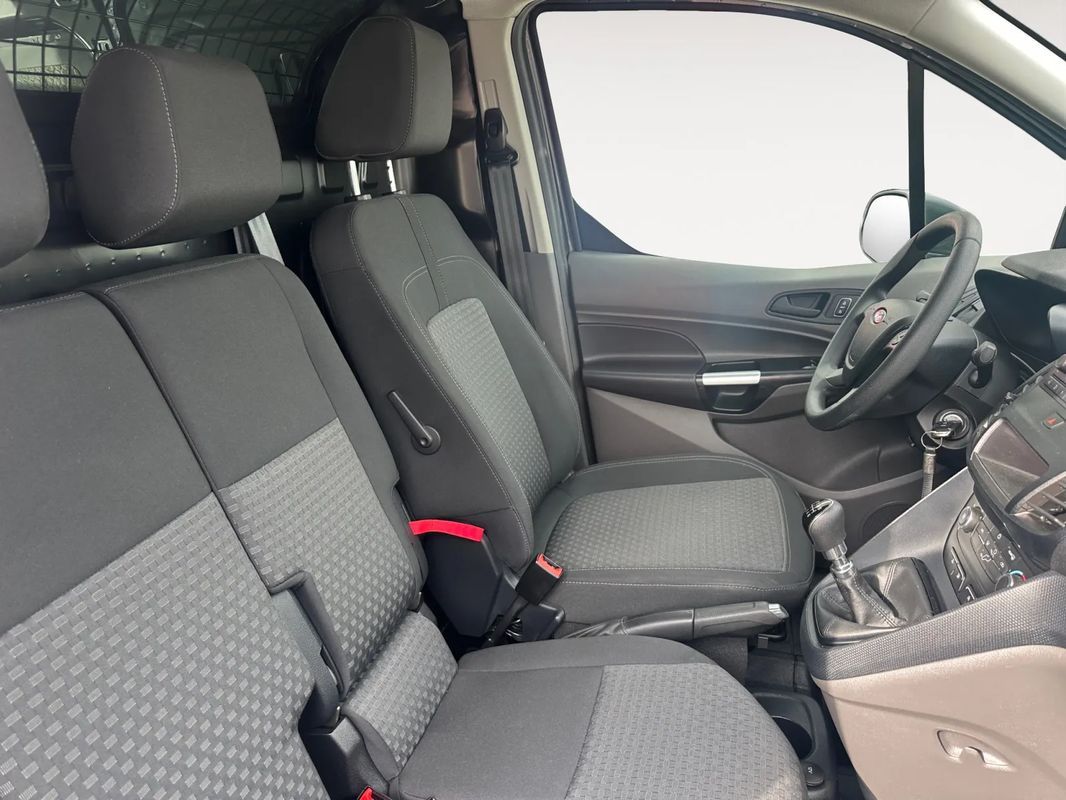 ford-transit-2023-diesel-1498cc