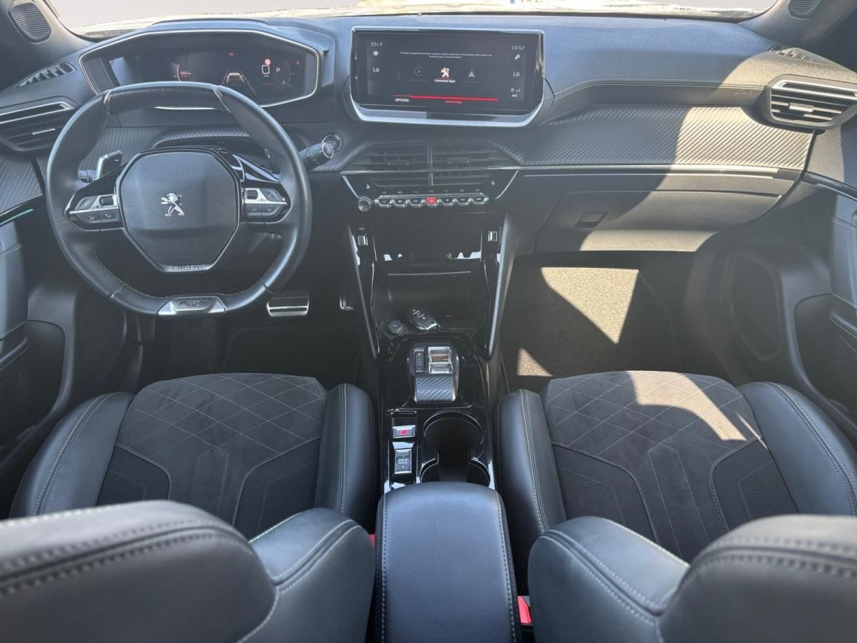 peugeot-2008-2023-diesel-1499cc