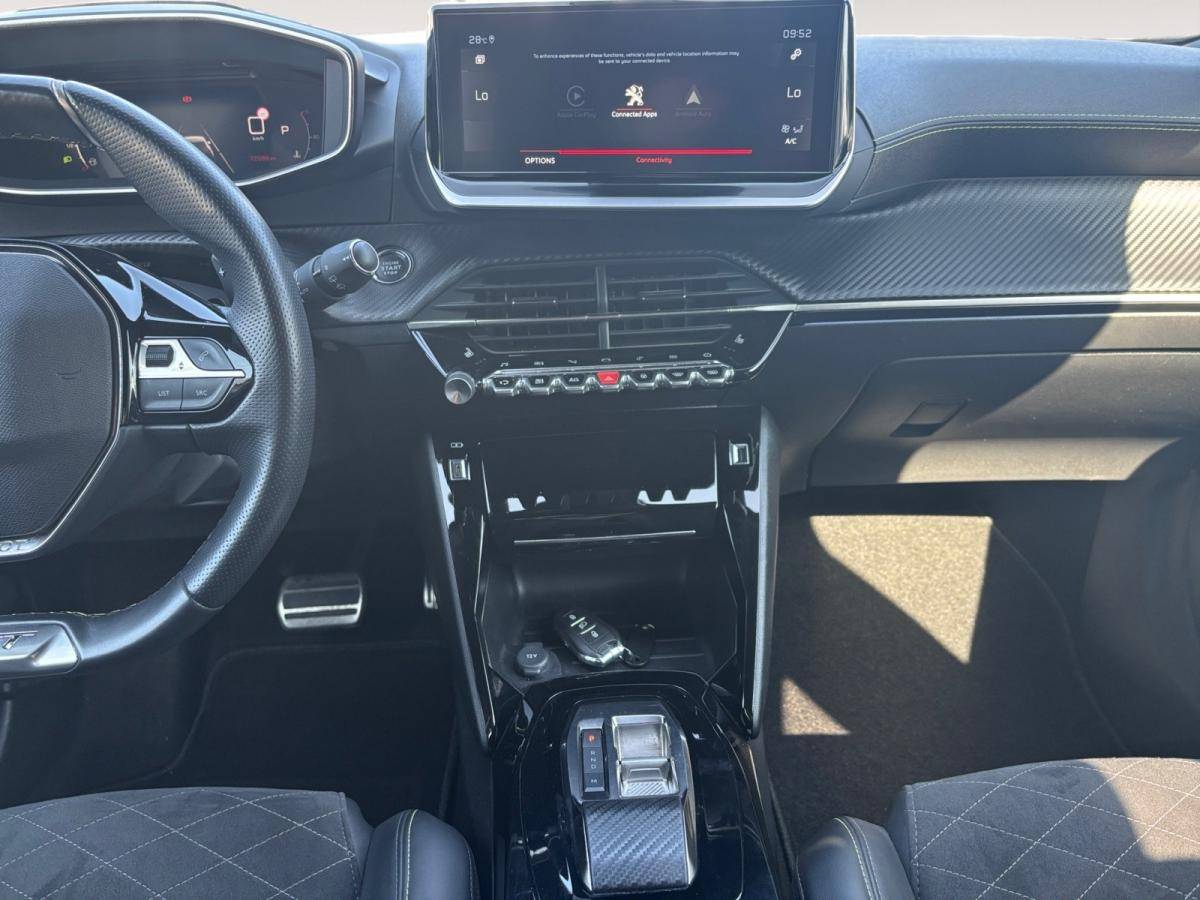 peugeot-2008-2023-diesel-1499cc