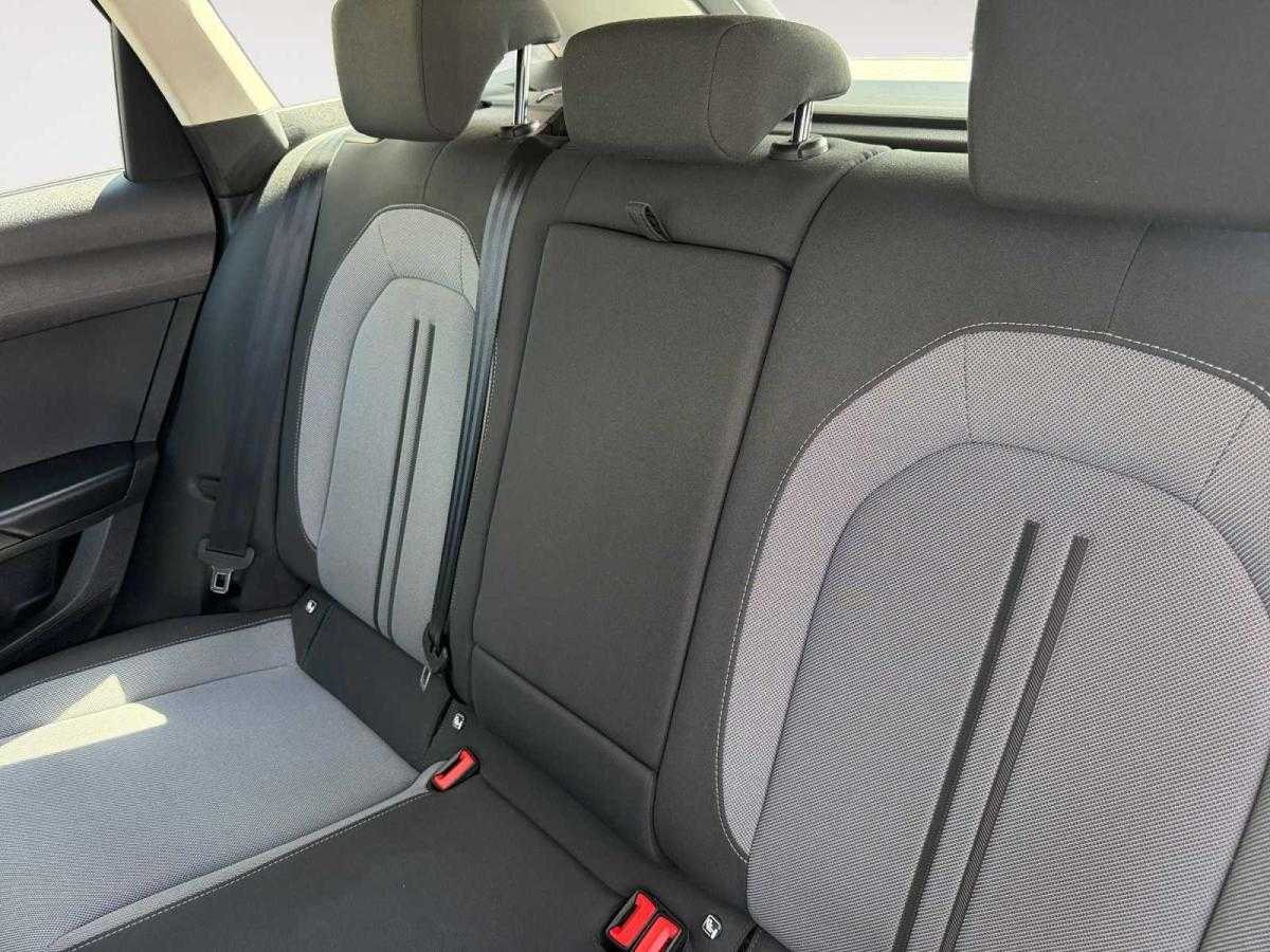 seat-leon-st-2024-gasolina-999cc
