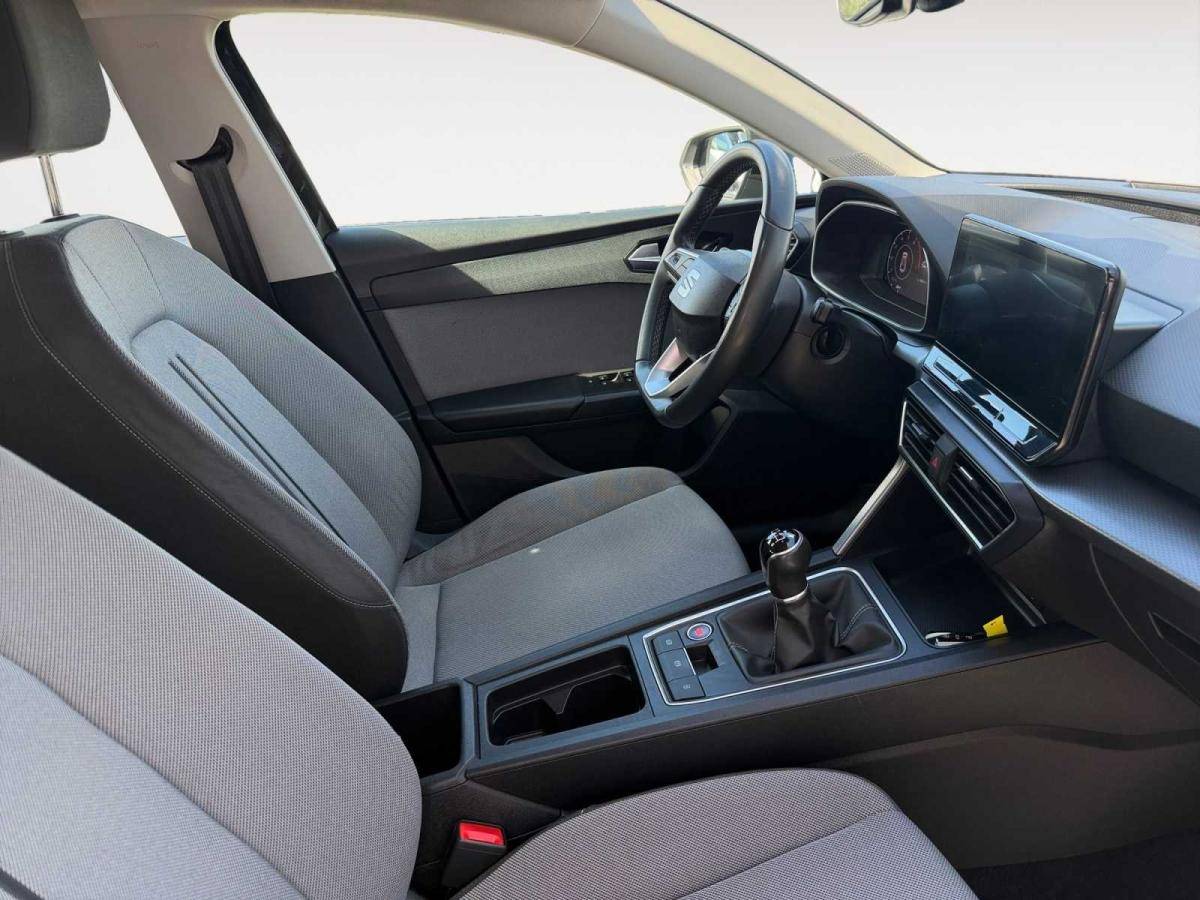 seat-leon-st-2024-gasolina-999cc