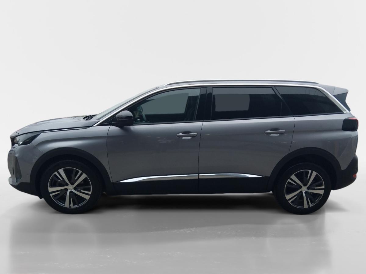 peugeot-5008-2023-gasolina-1199cc