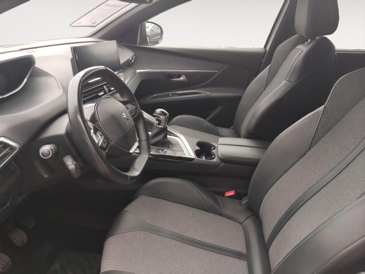 peugeot-5008-2023-gasolina-1199cc