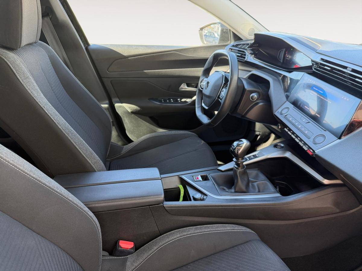peugeot-308-2023-gasolina-1199cc