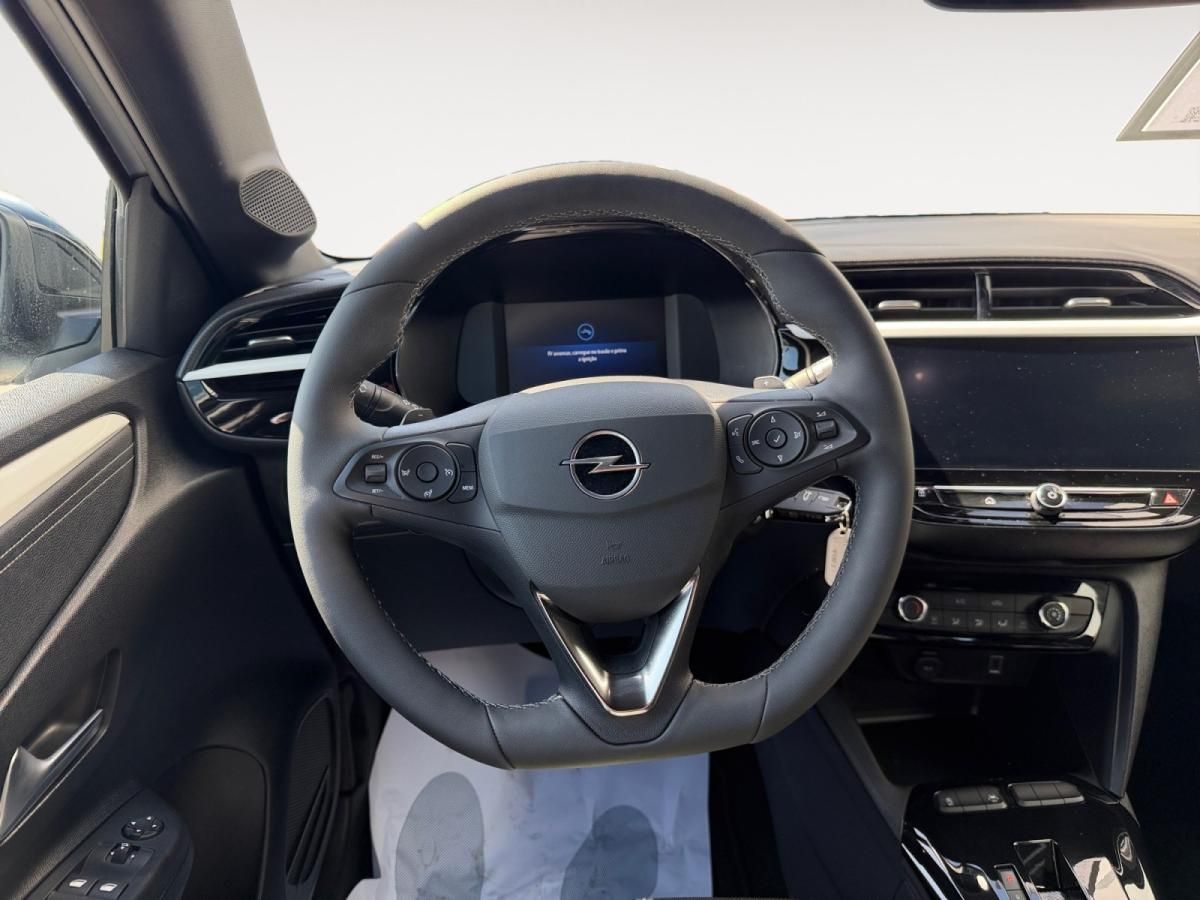 opel-corsa-2025-hibrido-a-gasolina-1199cc