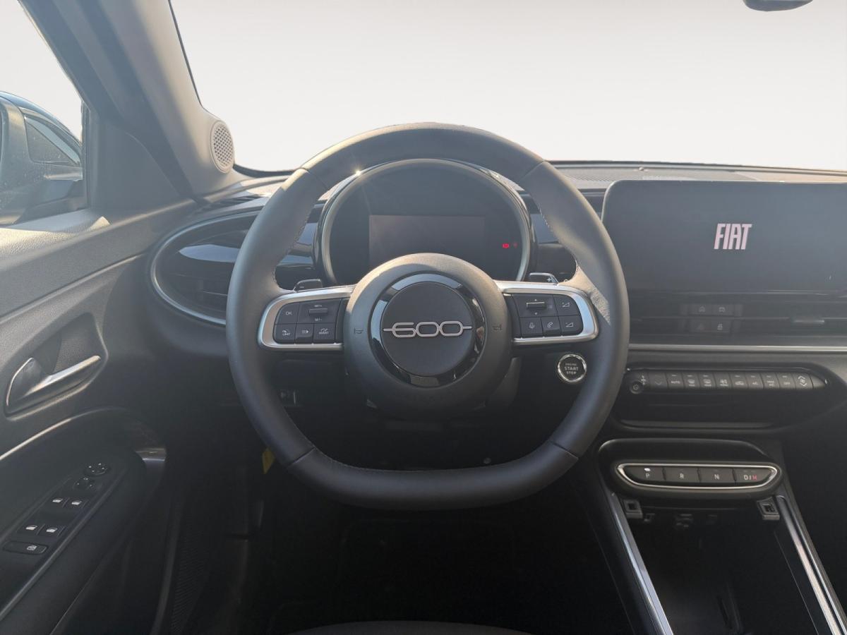 fiat-600-2025-hibrido-a-gasolina-1199cc