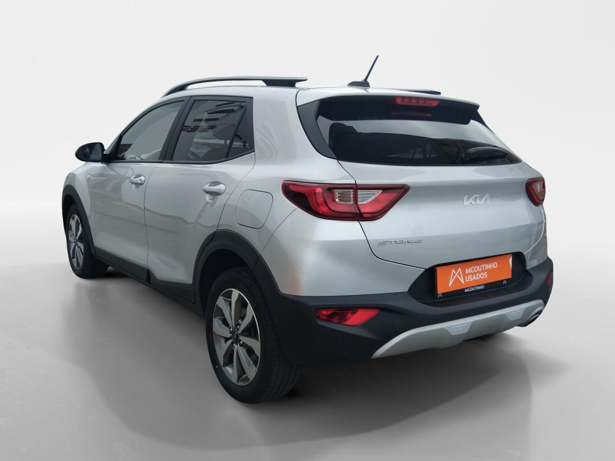 kia-stonic-2022-gasolina-1197cc