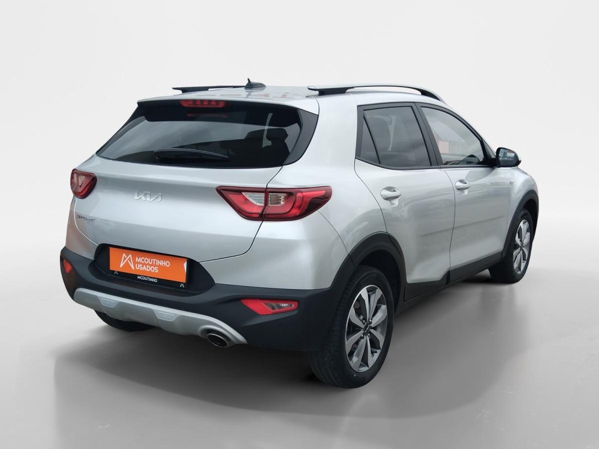 kia-stonic-2022-gasolina-1197cc