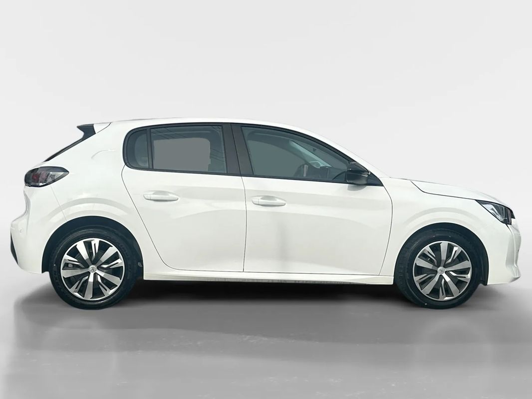 peugeot-208-2023-diesel-1499cc