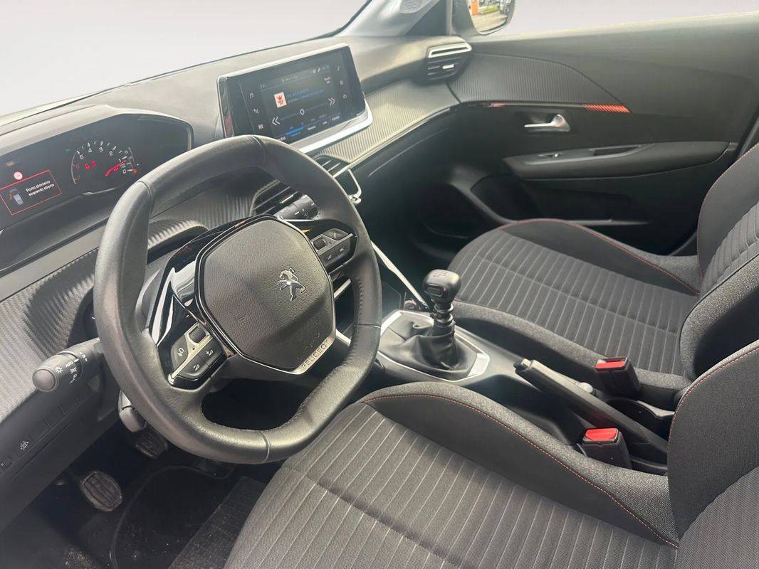 peugeot-208-2023-diesel-1499cc