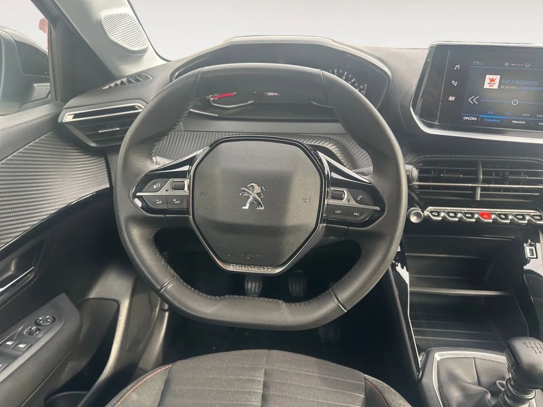 peugeot-208-2023-diesel-1499cc