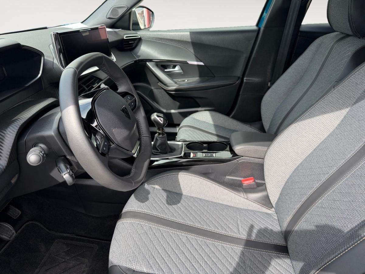 peugeot-2008-2025-gasolina-1199cc