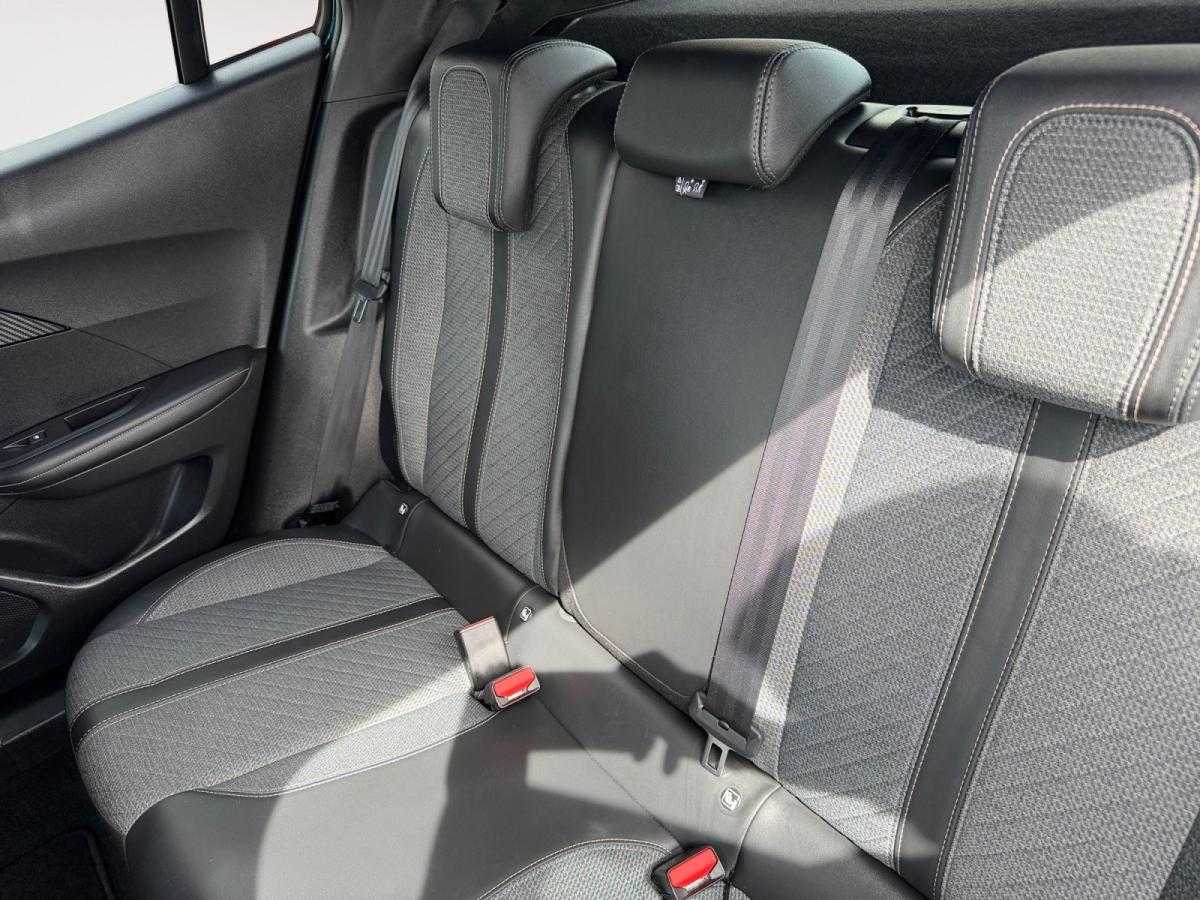 peugeot-2008-2025-gasolina-1199cc