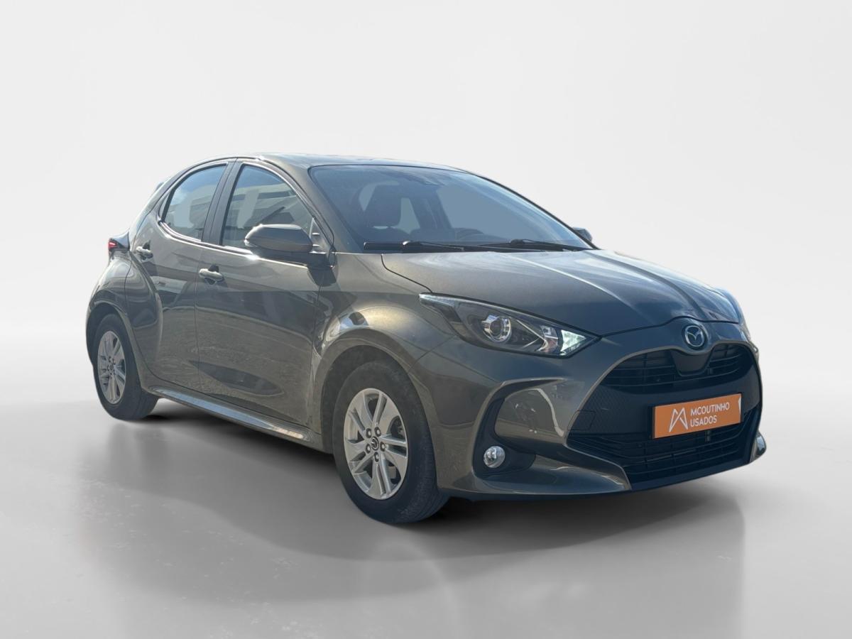 mazda-2-2024-hibrido-a-gasolina-1490cc
