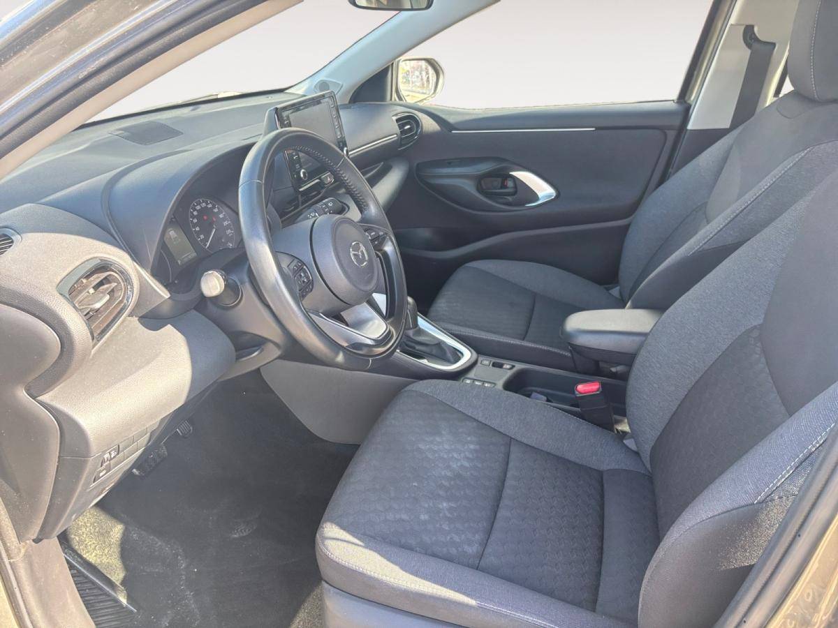 mazda-2-2024-hibrido-a-gasolina-1490cc
