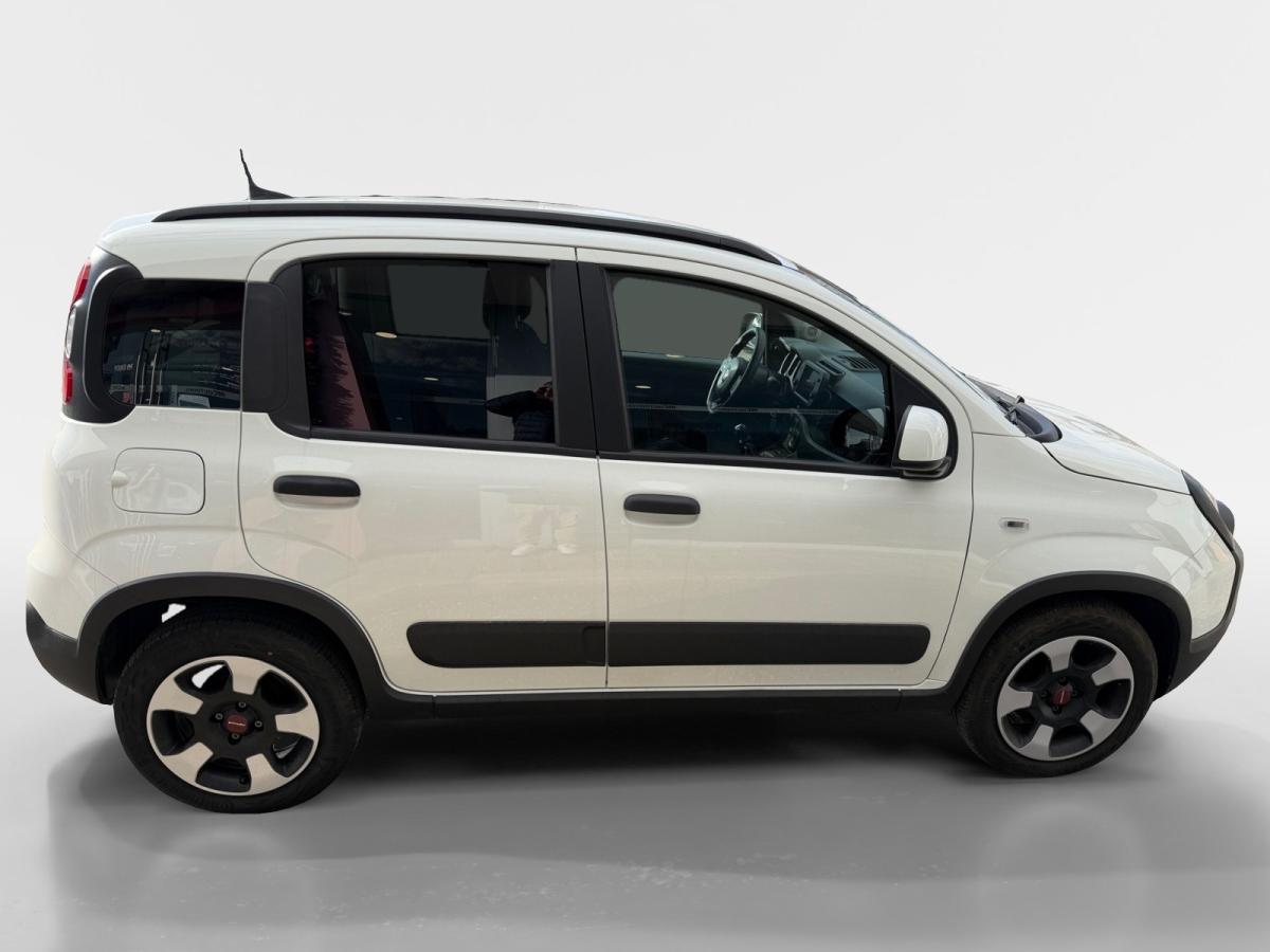 fiat-panda-2024-gasolina-999cc