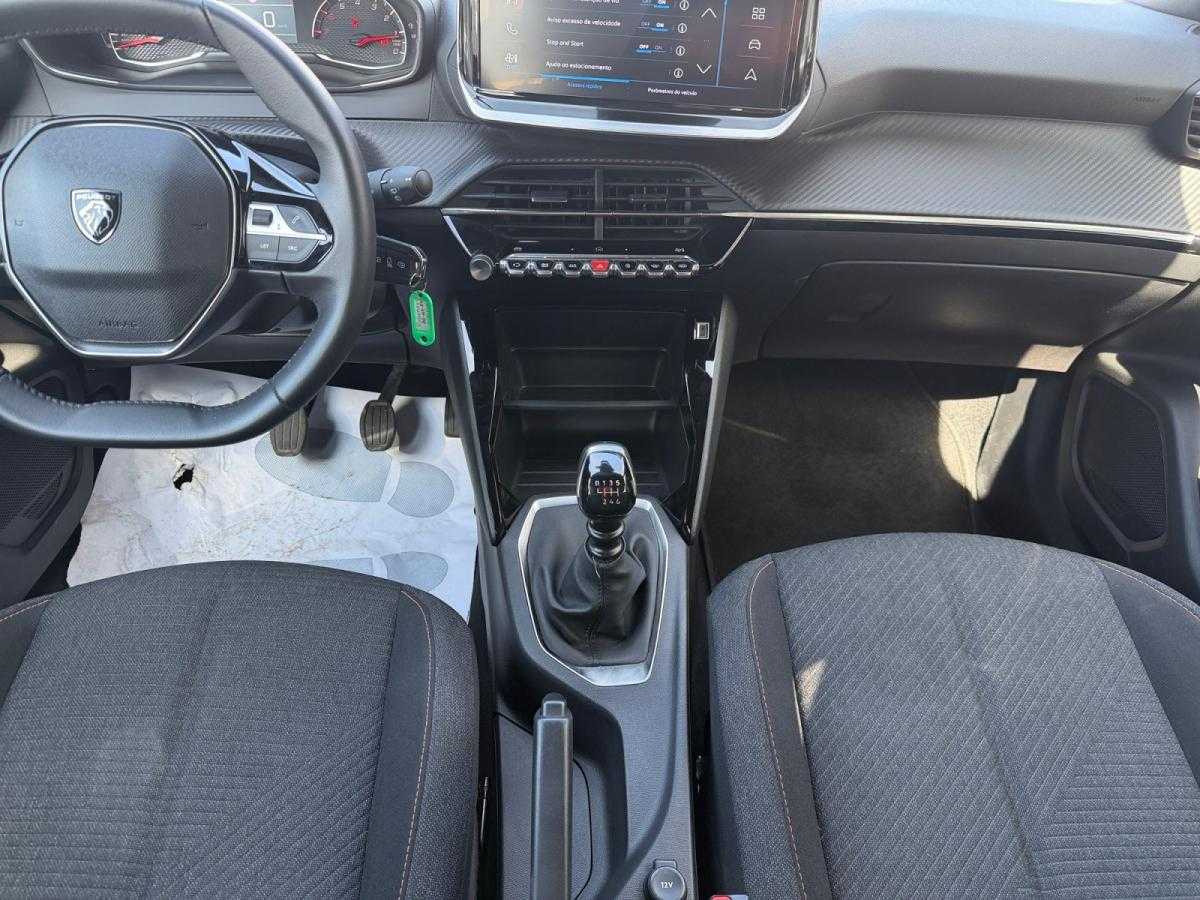 peugeot-2008-2025-gasolina-1199cc