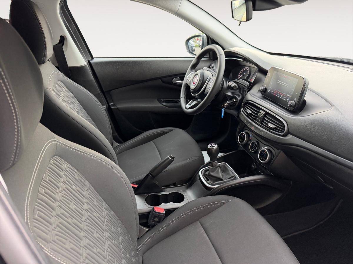 fiat-tipo-2024-gasolina-999cc