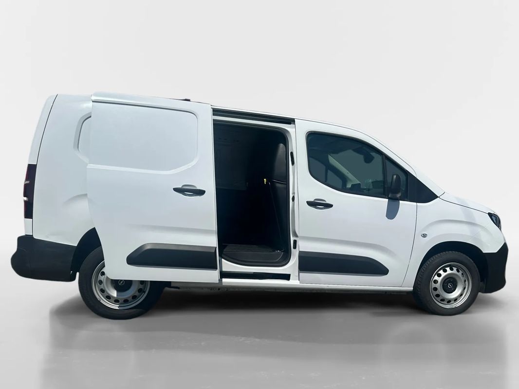 opel-combo-2024-diesel-1499cc