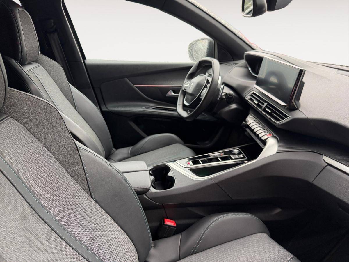 peugeot-5008-2024-gasolina-1199cc