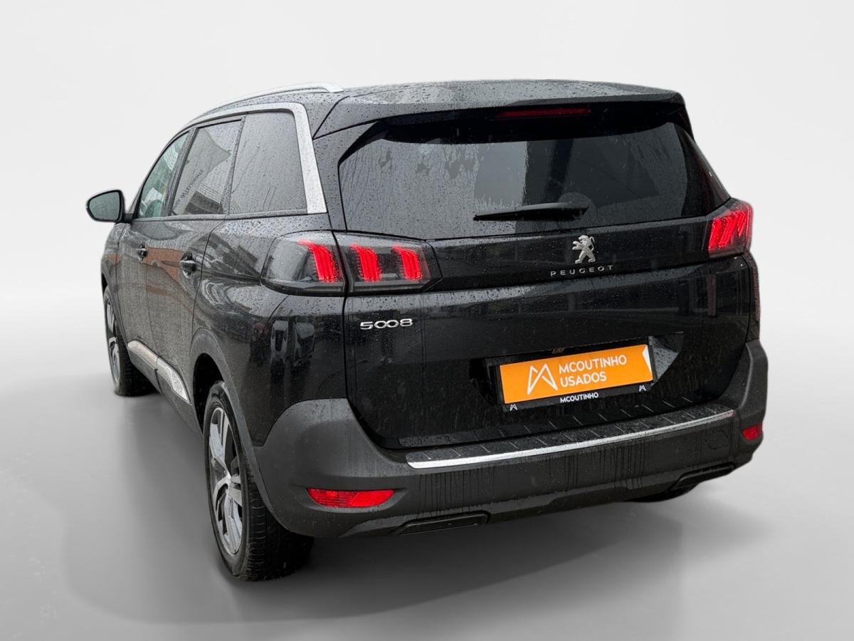 peugeot-5008-2024-gasolina-1199cc