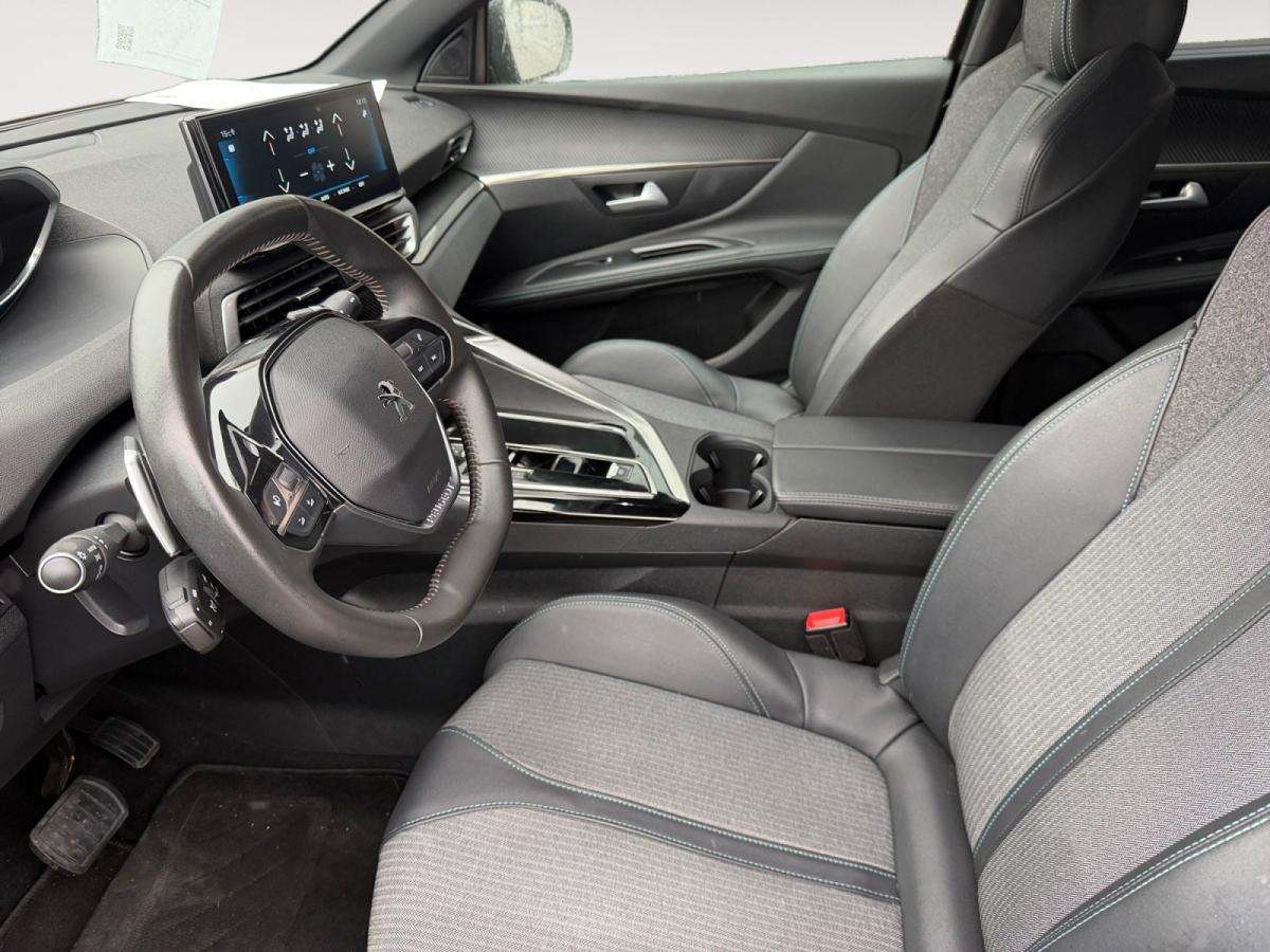 peugeot-5008-2024-gasolina-1199cc