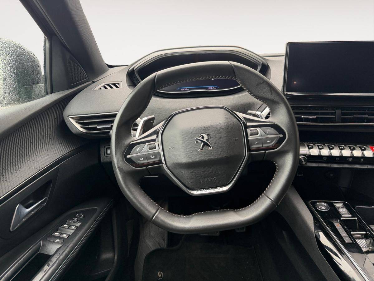 peugeot-5008-2024-gasolina-1199cc