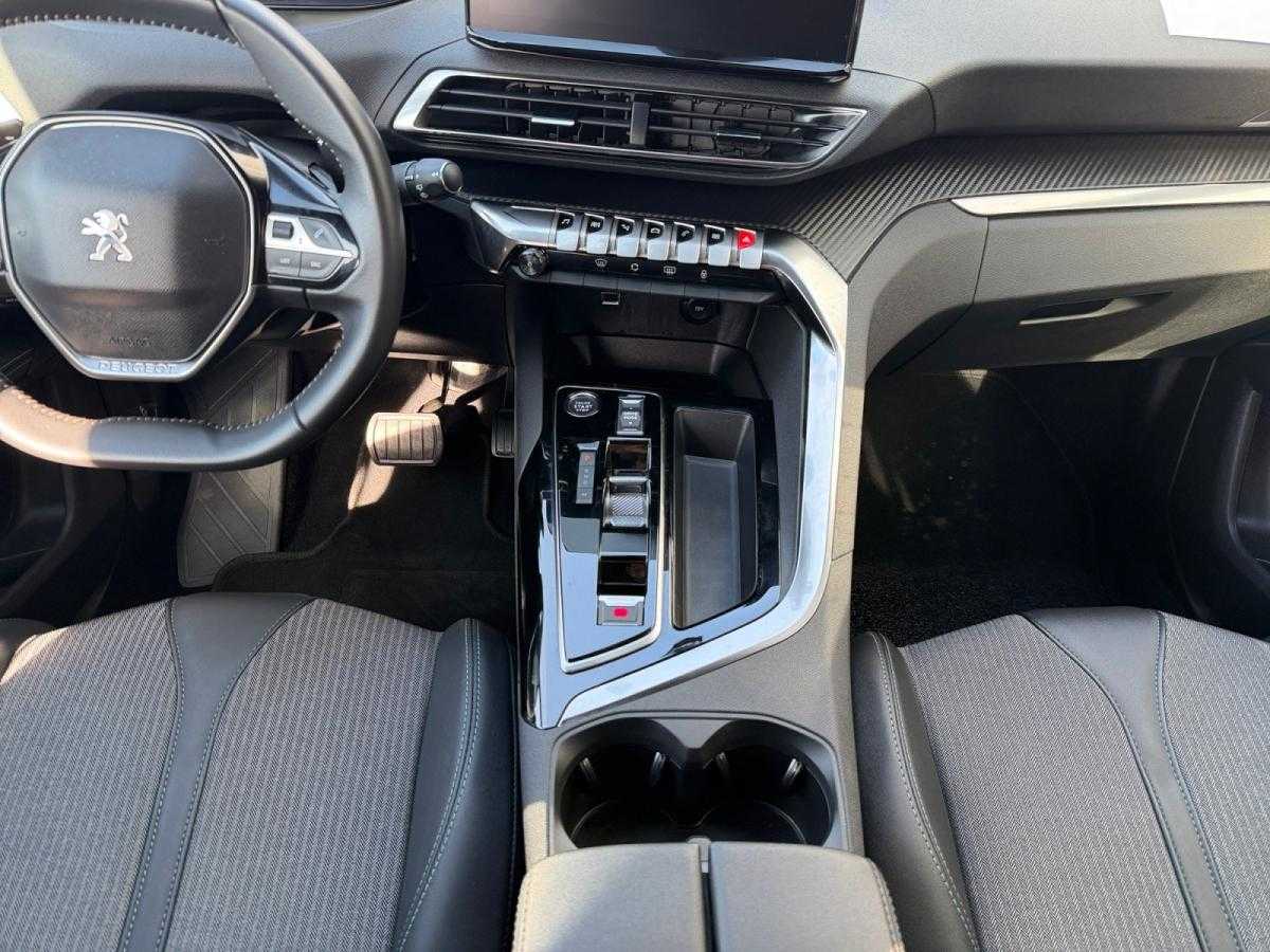 peugeot-5008-2024-diesel-1499cc