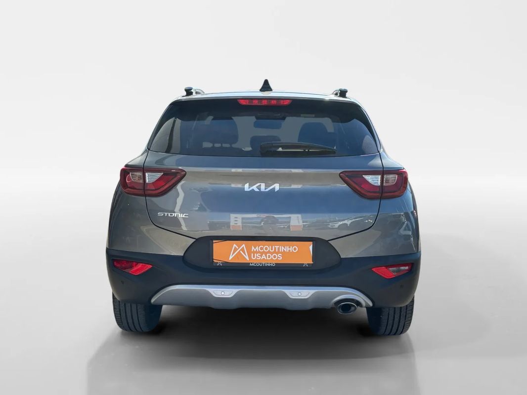 kia-stonic-2024-gasolina-1197cc