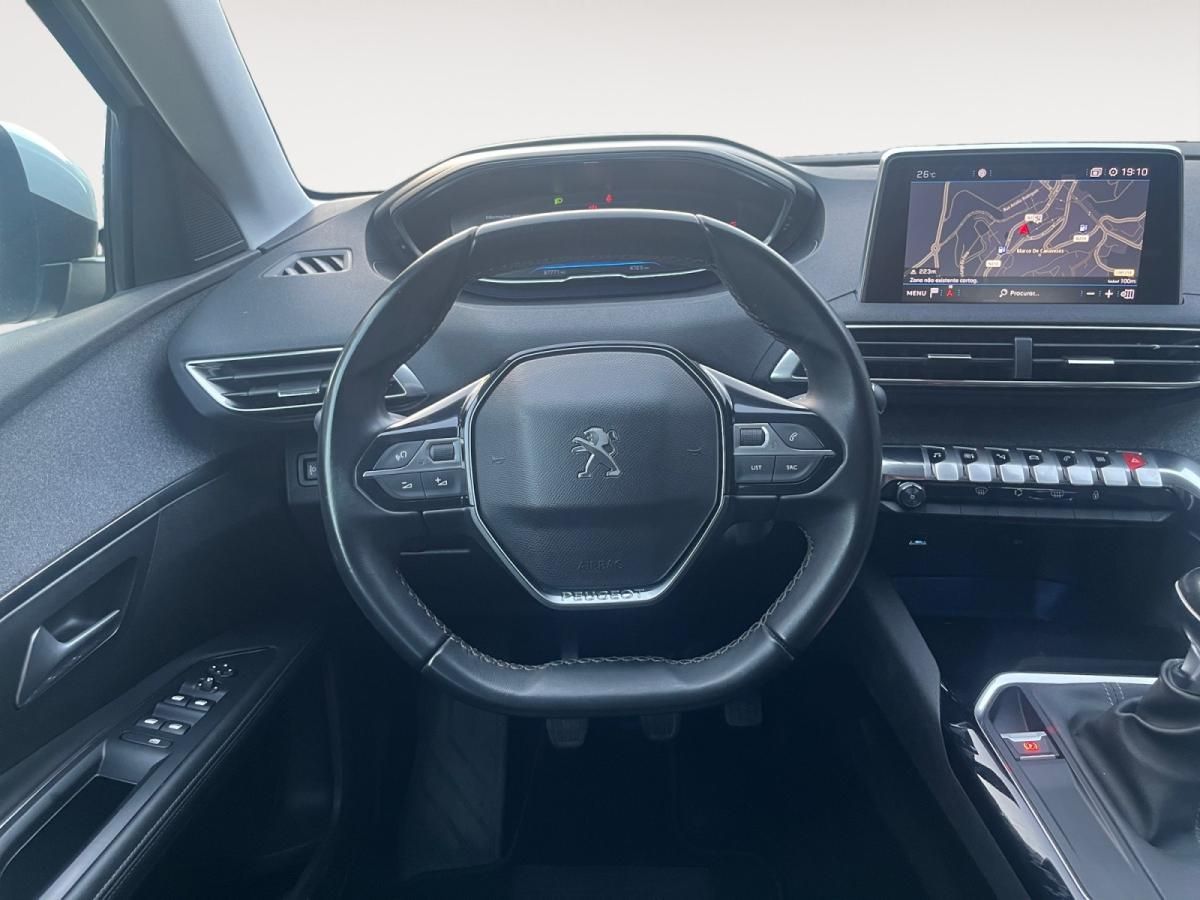 peugeot-5008-2020-gasolina-1199cc