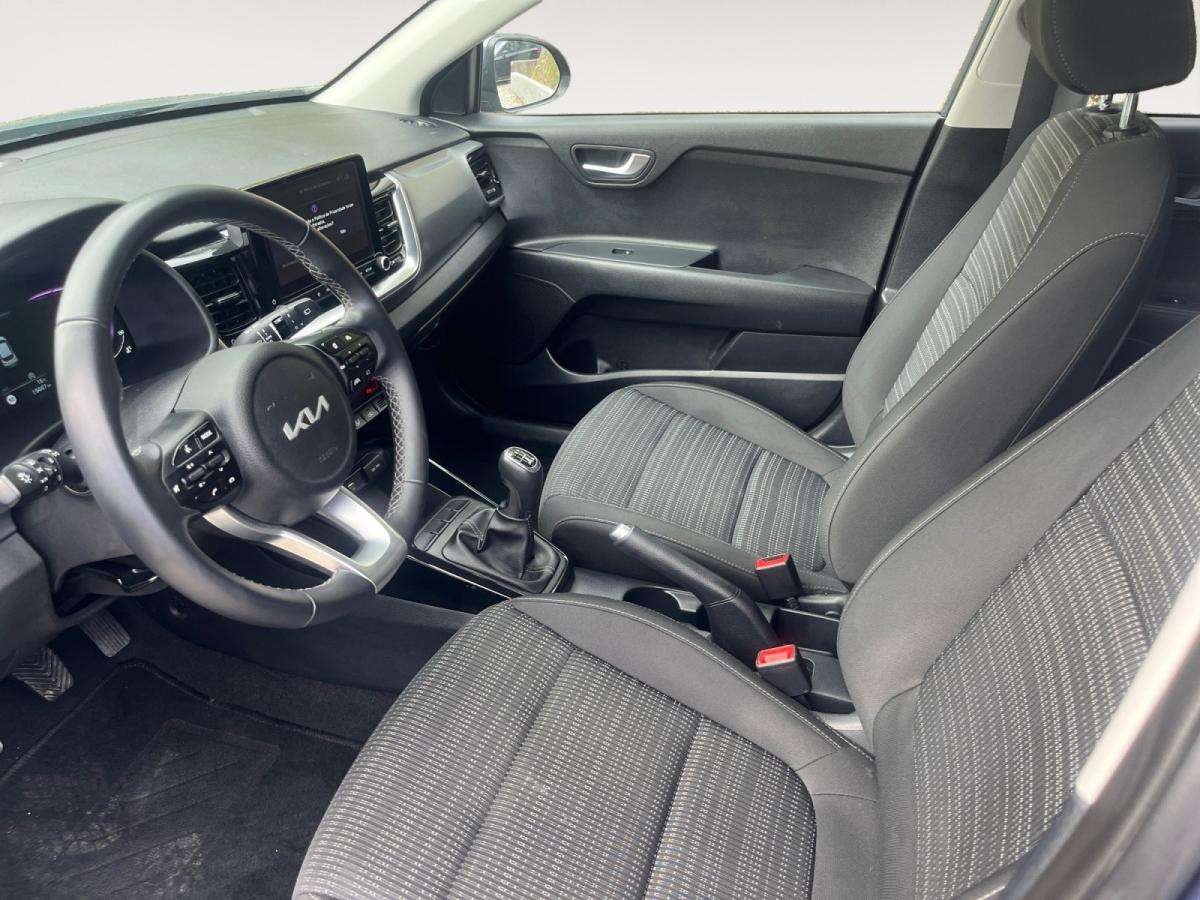 kia-stonic-2025-gasolina-998cc