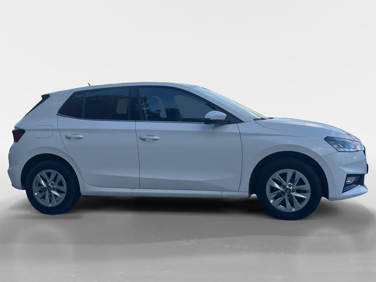 skoda-fabia-2025-gasolina-999cc