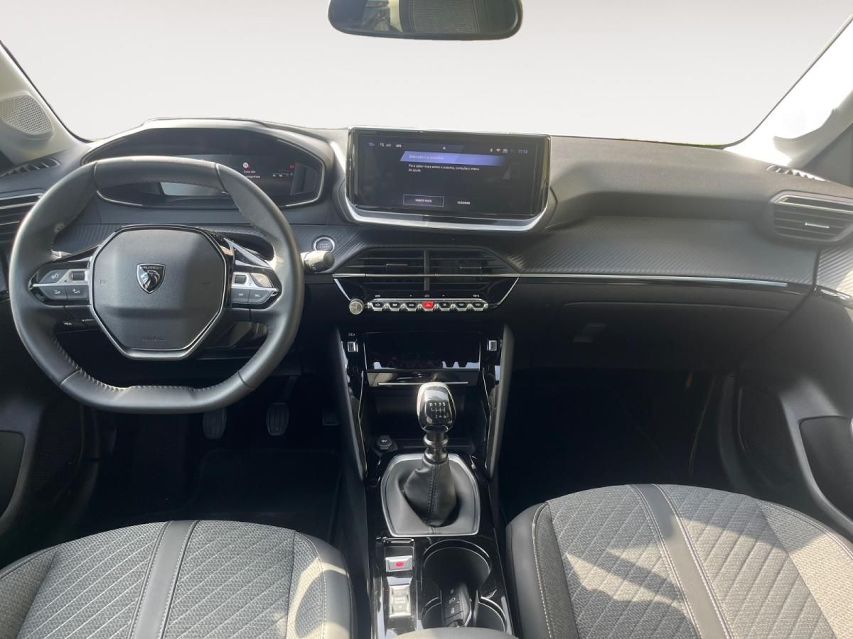 peugeot-208-2025-gasolina-1199cc