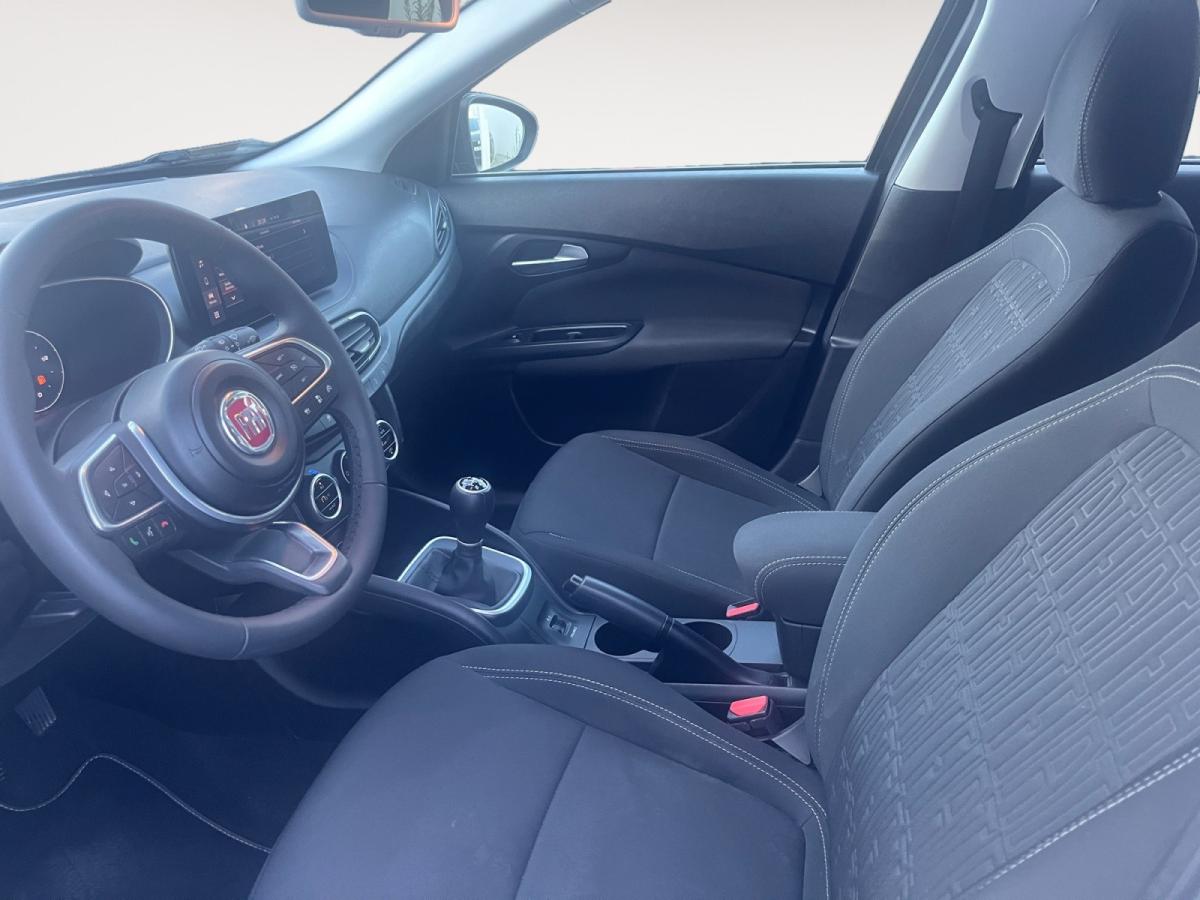 fiat-tipo-station-wagon-2023-gasolina-999cc