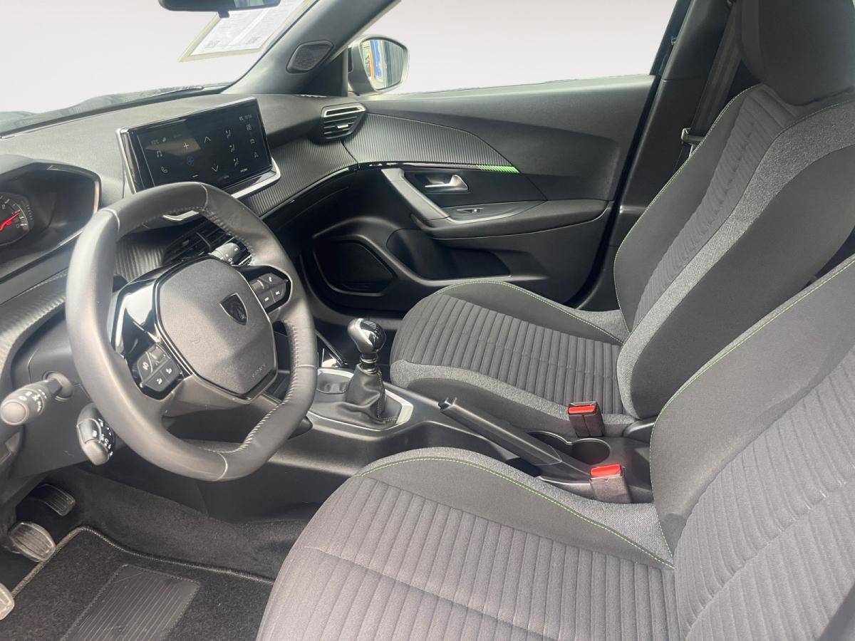 peugeot-2008-2024-gasolina-1199cc