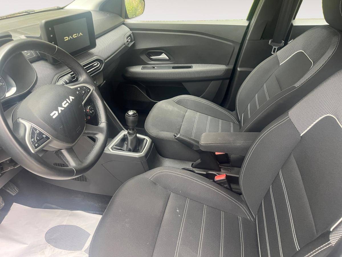 dacia-sandero-2024-gasolina-999cc