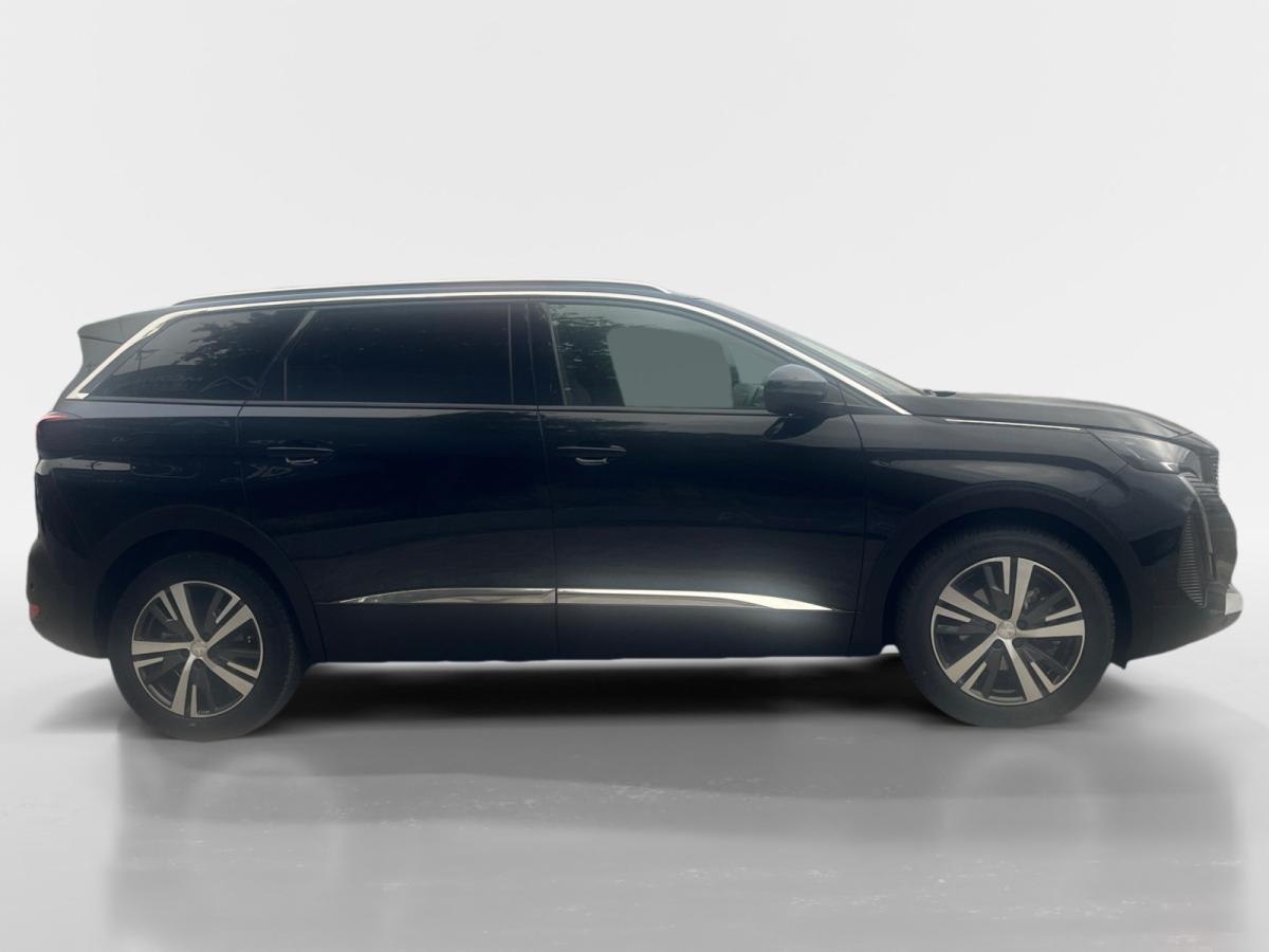 peugeot-5008-2023-gasolina-1199cc