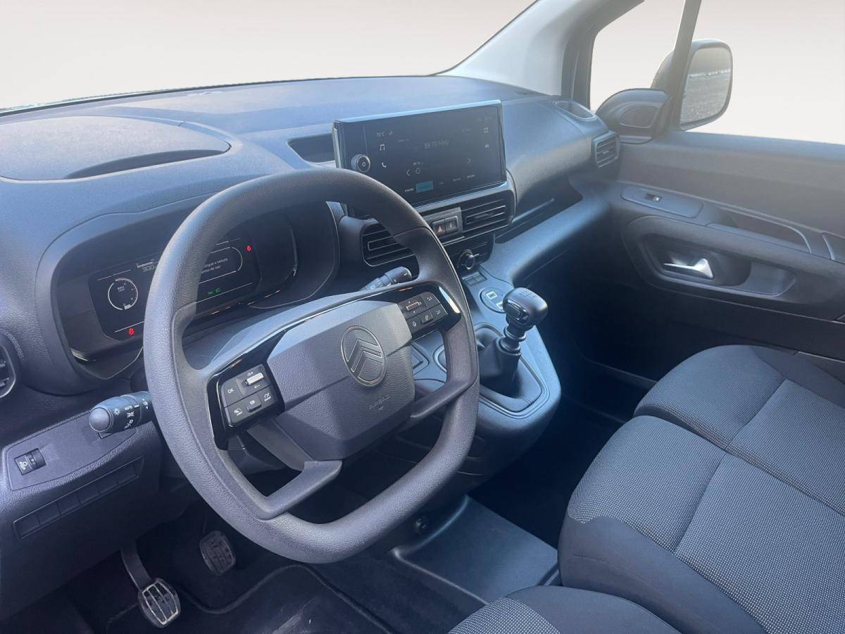 citroen-berlingo-2025-diesel-1499cc
